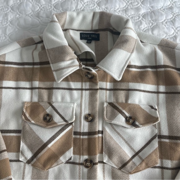 Love Tree Brown plaid shacket - Picture 2 of 6